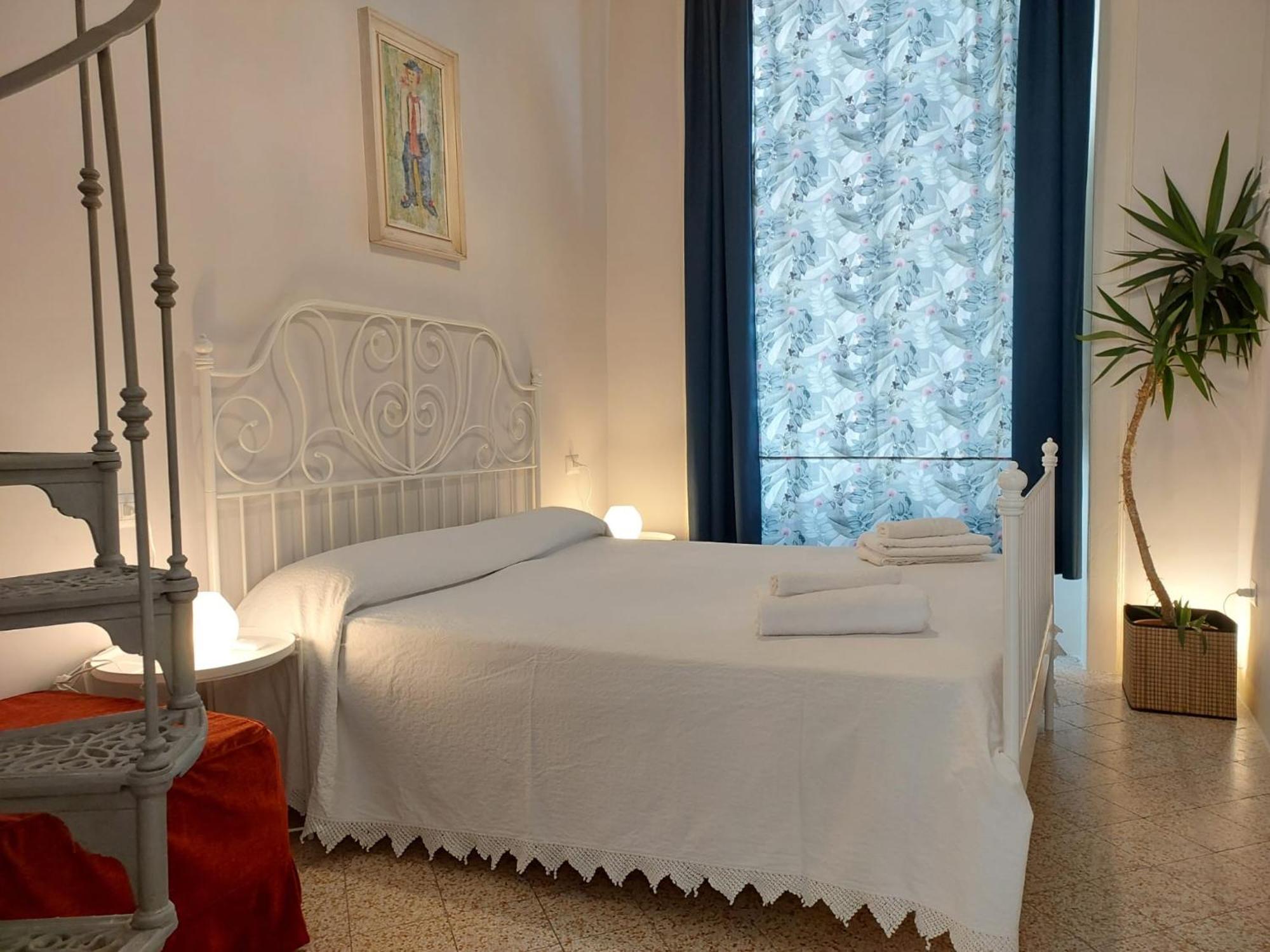 B&B Palazzo Carafa Di Montorio เนเปิลส์ ภายนอก รูปภาพ